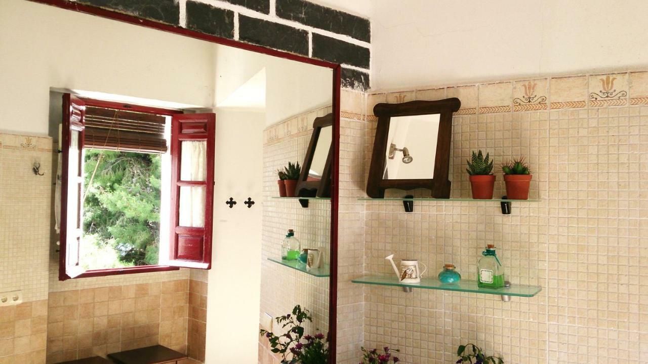 Al Sur De Granada Guest House Sorvilan Bagian luar foto